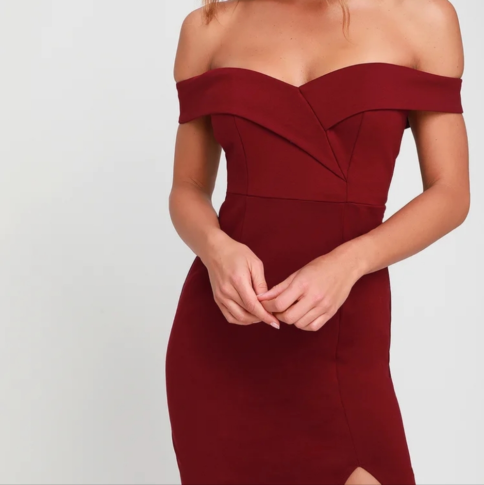 Lulu's Burgundy Off-Shoulder Dress